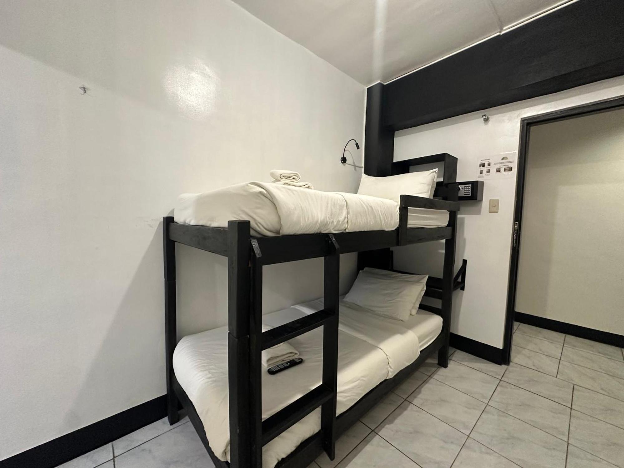 Sorsogon Fernando'S Hotel מראה חיצוני תמונה